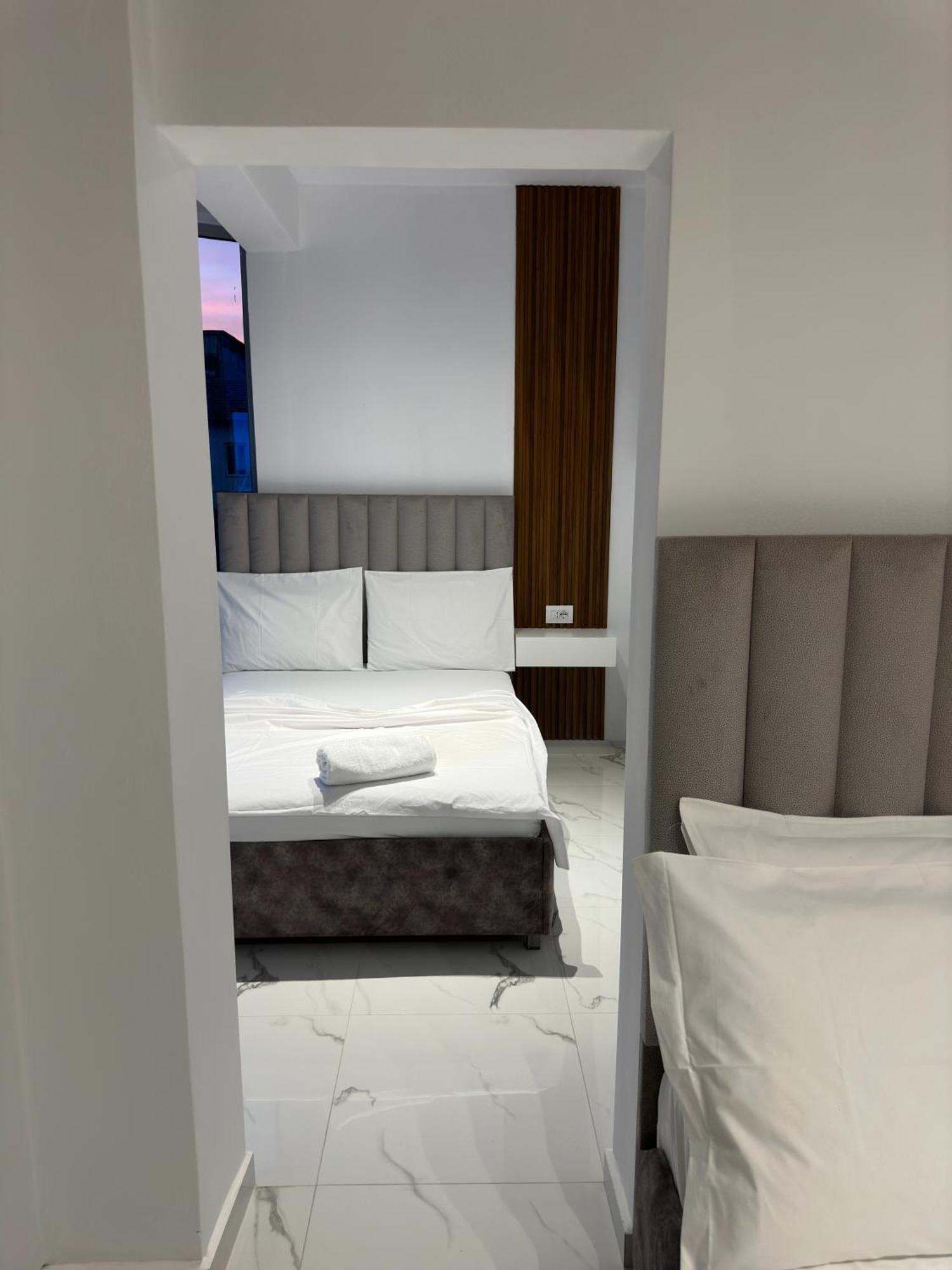 Hotel Elisabet Sarandë Eksteriør billede