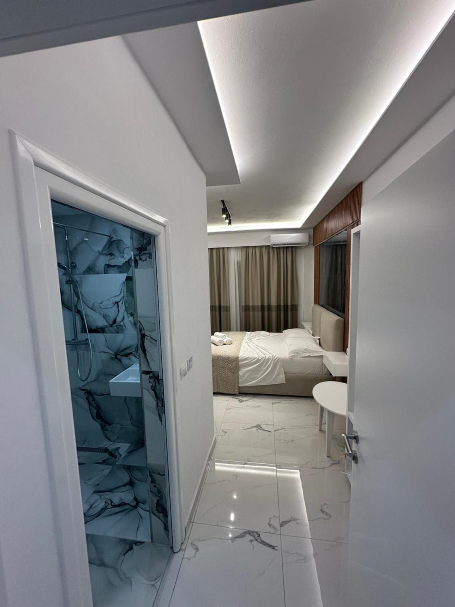Hotel Elisabet Sarandë Eksteriør billede