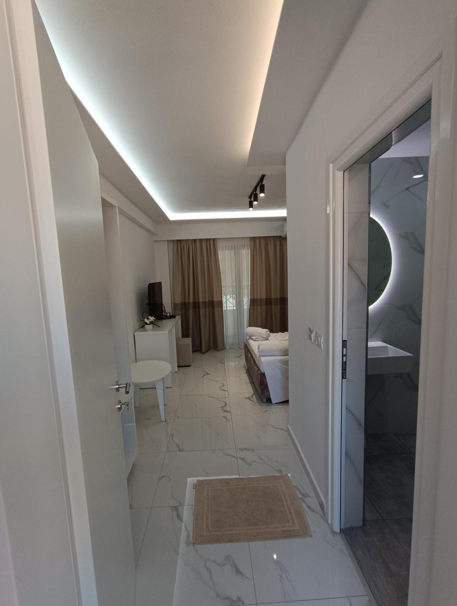 Hotel Elisabet Sarandë Eksteriør billede